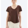 Ava V-Neck Mock Layer T-Shirt – chocolate – XS