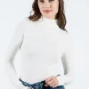 Bamboo Short Turtleneck in Ivory