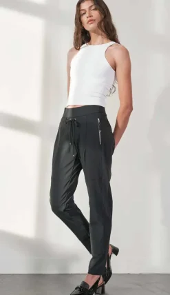 Candy Pants in Black