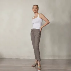 Candy Pants in Taupe