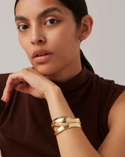 Colette Cuff in gold