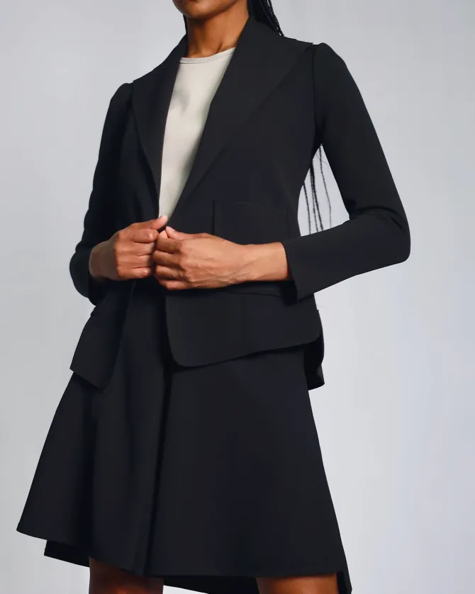 Engracia Black Jacket