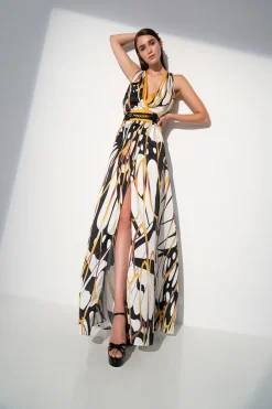 Hailey Printed Gown – size 2