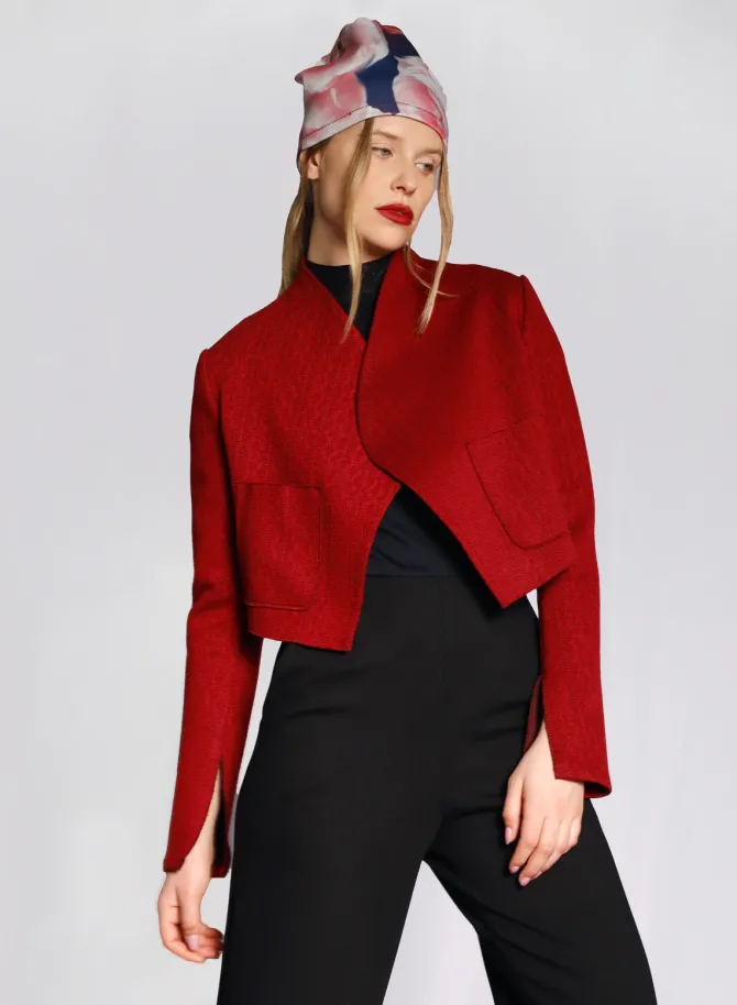 Hattie Jacket in Garnet – s6
