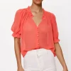 Lake top in coral (coming soon Spring 2025)