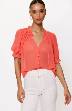 Lake top in coral (coming soon Spring 2025)