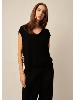 Maggie Top in caviar