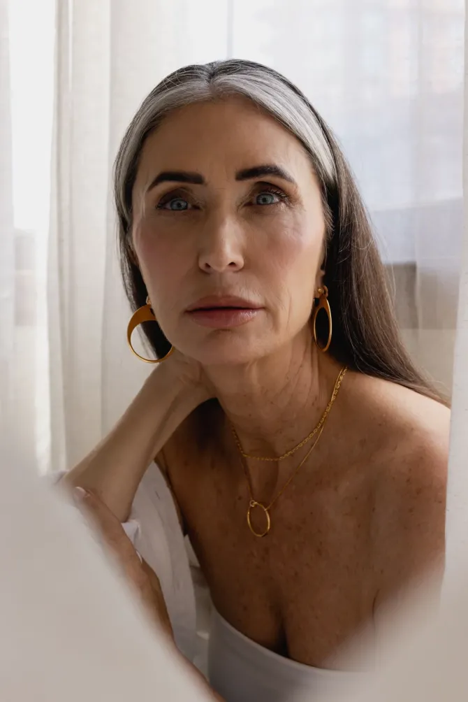 Solange Earrings in Gold