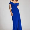 Tiley Shoulder Gown
