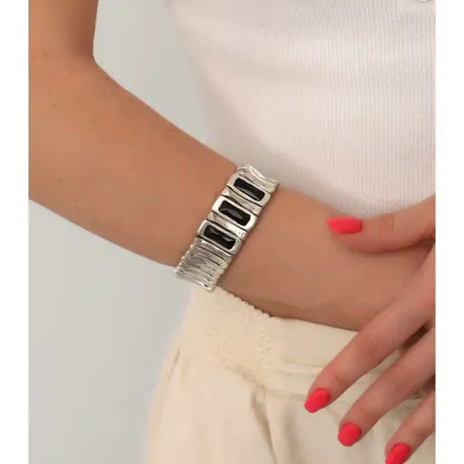 Yuka Antique Silver Bracelet
