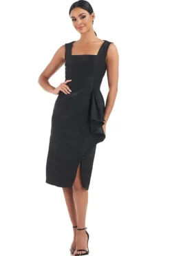 Yuri Knee Length Dress